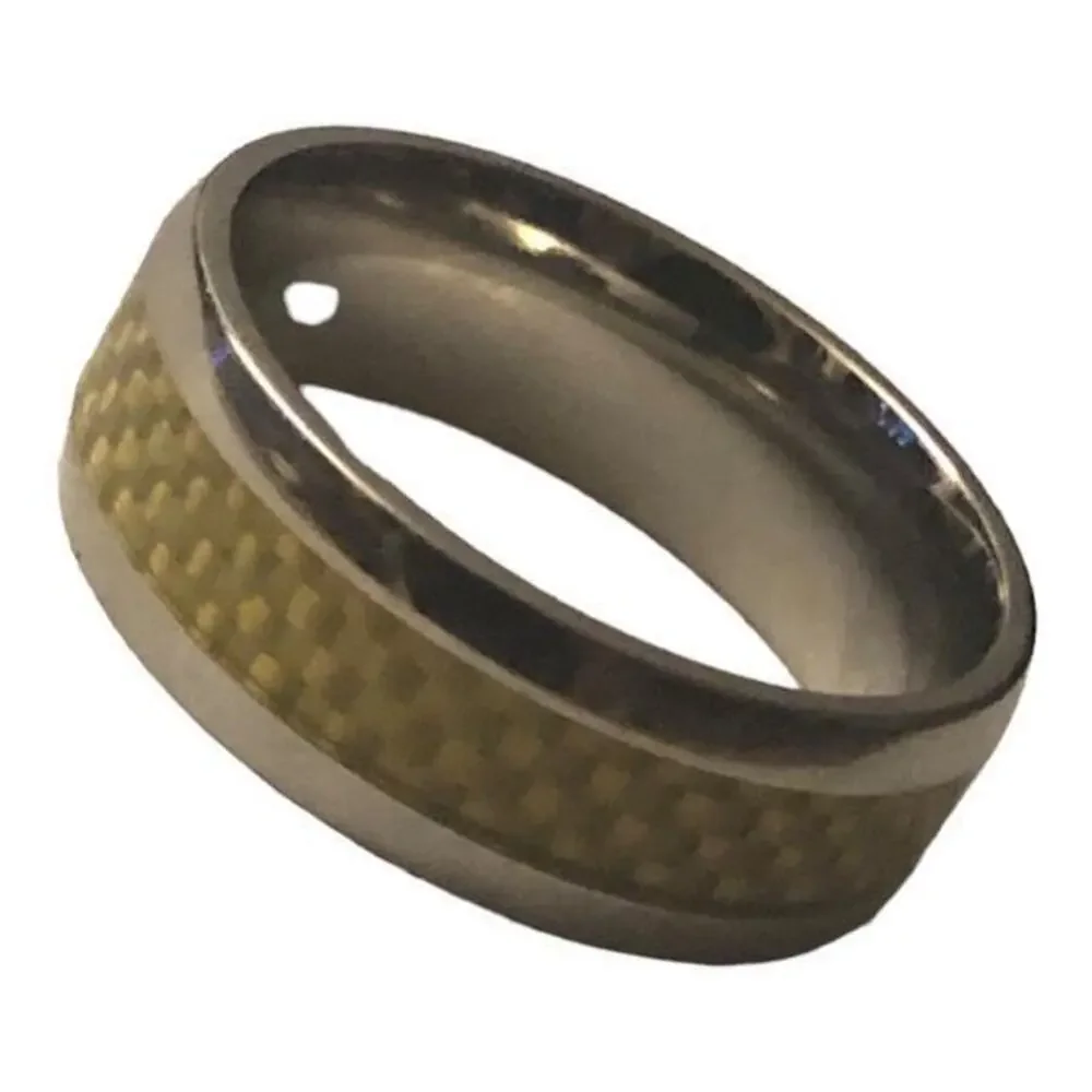 Stainless steel comfort fit‎ with yellowish inlay size 11